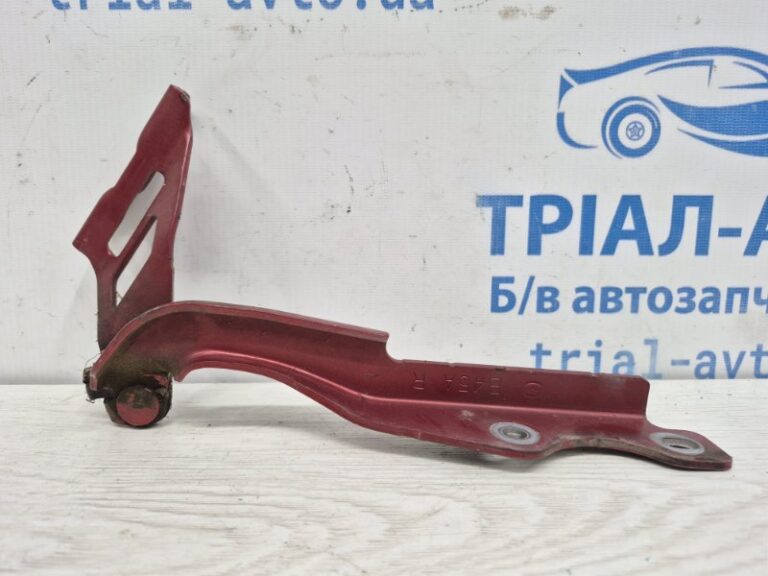 Петля капота правая Mazda 3 2013-2019 B45A-52-410A (Арт. 77709)
