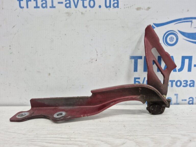 Петля капота левая Mazda 3 2013-2019 B45A-52-420A (Арт. 77710)