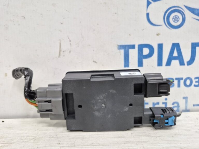 Блок управления Nissan Qashqai 2013-2022 169108688R (Арт. 77718)