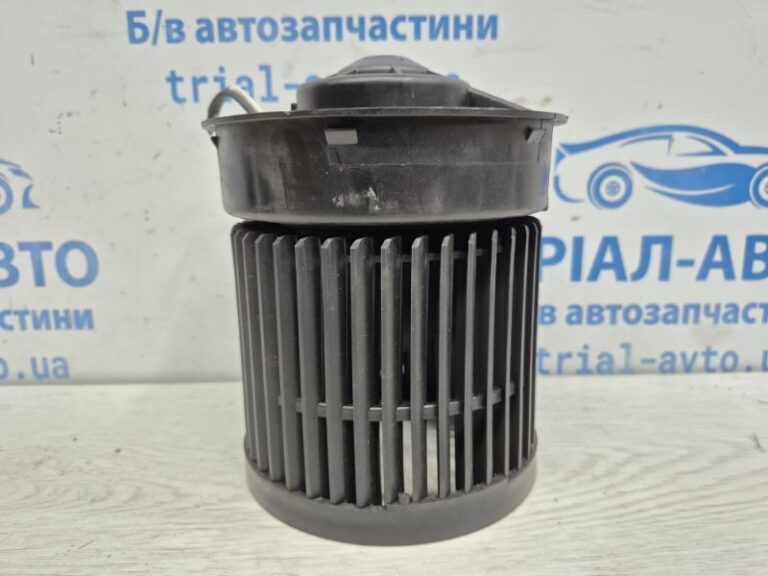 Моторчик печки Nissan Qashqai 2013-2022 272264EM0A (Арт. 77736)