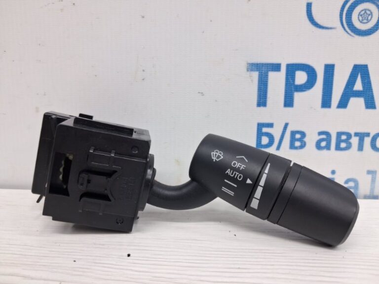 Переключатель подрулевой правый(дворники) Mazda 3 2013-2019 KD4766128 (Арт. 77753)