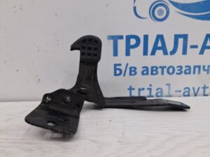 Крюк капота Nissan Qashqai 2013-2022 656034EA0A (Арт. 77771)