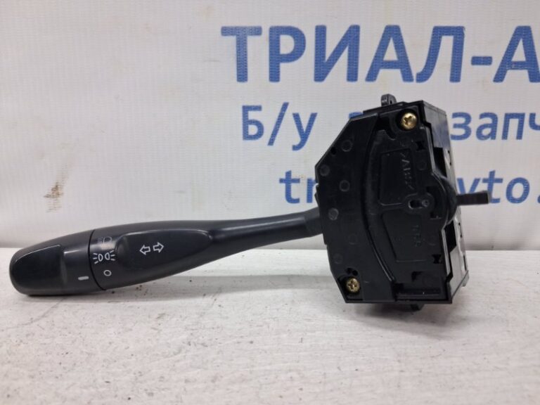 Переключатель подрулевой левый(поворотники) Mitsubishi Pajero Sport 1996-2008 MR277924 (Арт. 77858)