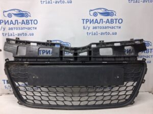 Решетка бампера центральная Hyundai I30 2007-2012 865612L010 (Арт. 78126)