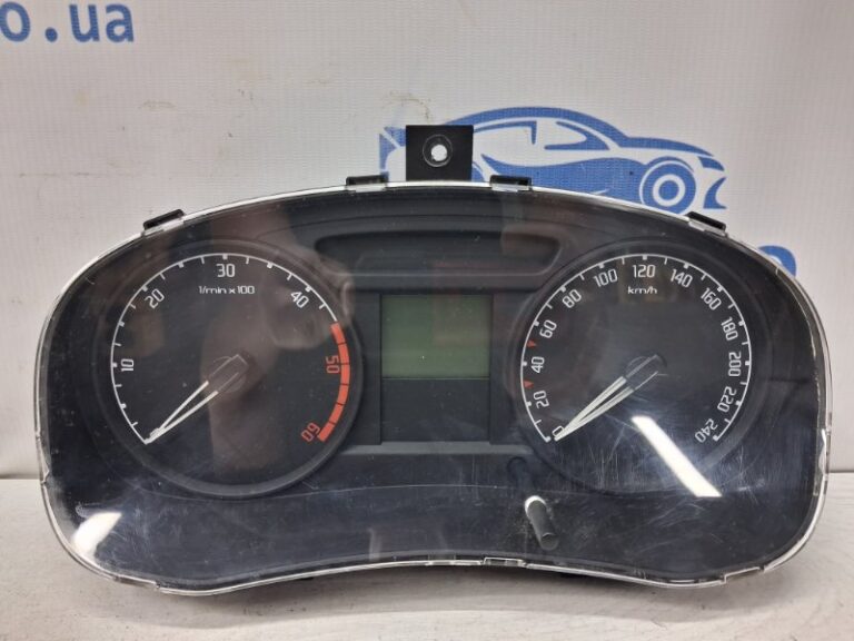 Приборная панель Skoda Fabia 2007-2014 5J0920801C KD0 (Арт. 78130)
