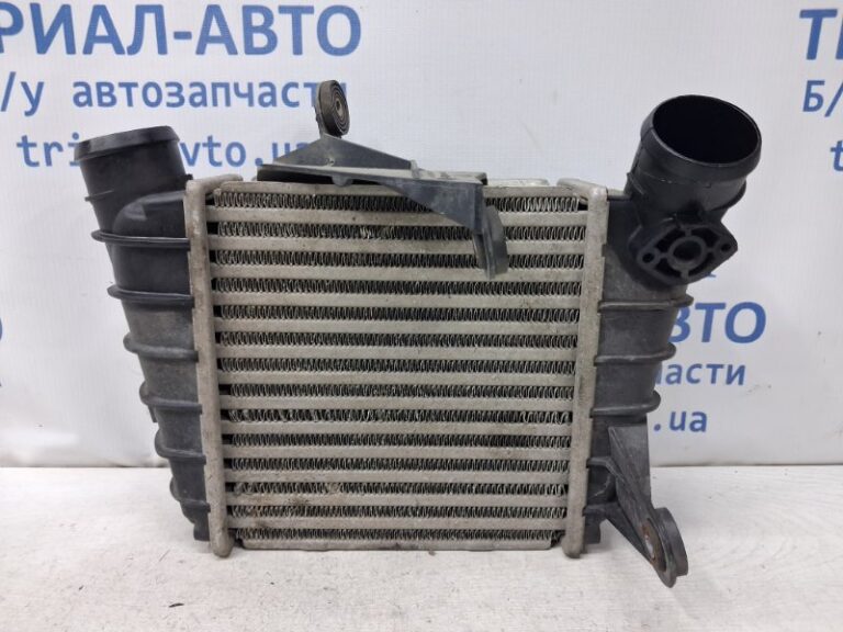 Радиатор интеркуллера Skoda Fabia 2007-2014 6Q0145804G (Арт. 78148)