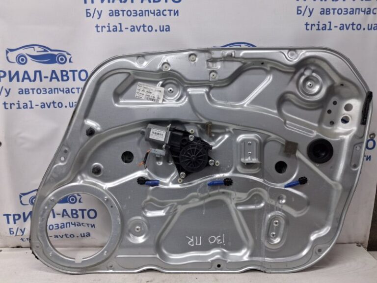 Стеклоподъемник передний правый Hyundai I30 2007-2012 824812L000 (Арт. 78257)
