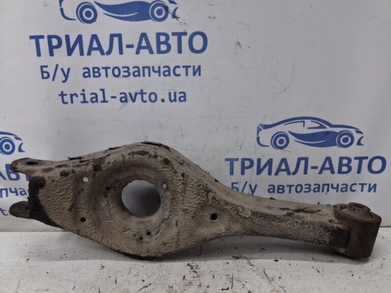 Рычаг задней подвески нижний поперечный (под пружину) Hyundai I30 2007-2012 552102H100 (Арт. 78288)