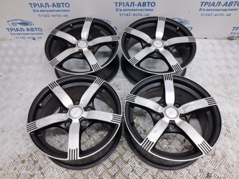 Диски титан комплект R15 Hyundai I30 2007-2012 529102L100 (Арт. 78306)