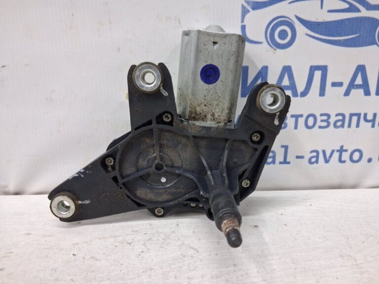 Моторчик крышки багажника Nissan Juke 2010-2019  (Арт. 78340)