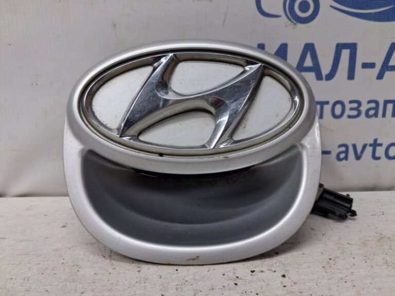 Ручка крышки багажника Hyundai I30 2007-2012 873702L000 (Арт. 78352)
