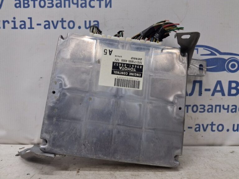 Блок управления двигателем Toyota Avensis 2002-2010  (Арт. 78426)