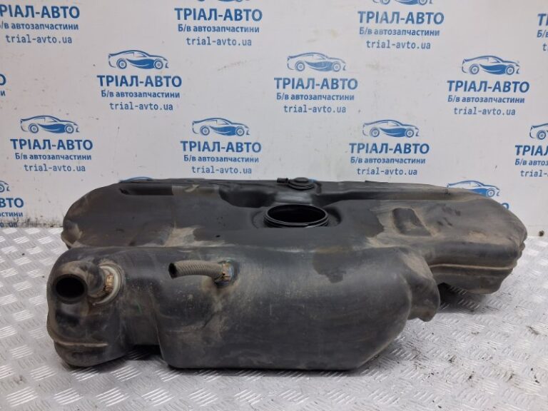 Бак топливный пластик Toyota Avensis 2002-2010 7700105040 (Арт. 78499)