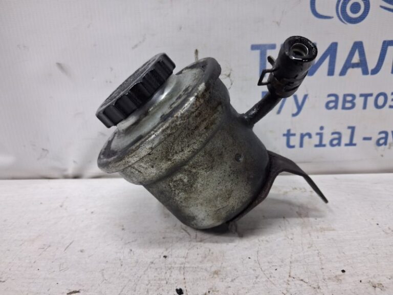 Бачок ГУР Toyota Avensis 2002-2010 4430522040 (Арт. 78543)