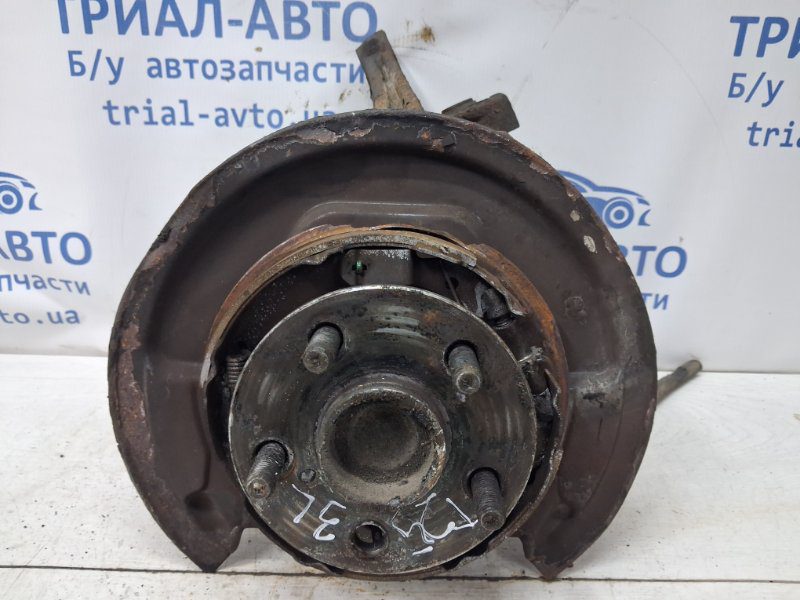 Цапфа задняя левая со ступицей Toyota Avensis 2002-2010 4230505101 (Арт. 78601) Цапфа задняя левая со ступицей Toyota Avensis 2002-2010 4230505101 (Арт. 78601)