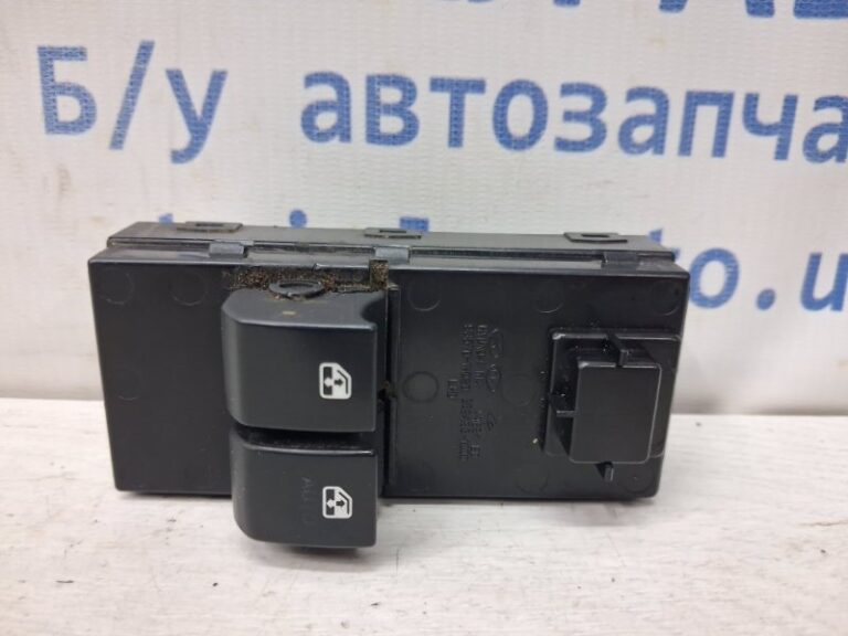 Блок управления стеклоподъемниками Kia Ceed 2006-2012 936701H020 (Арт. 78637)