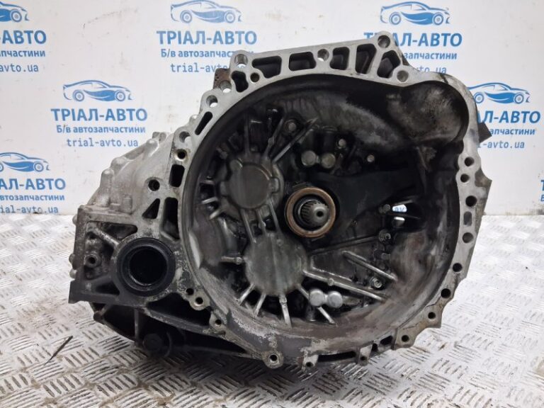 Коробка передач МКПП Toyota Avensis 2002-2010 30300-2D151 (Арт. 78666)