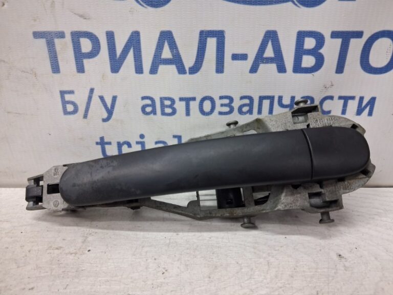 Ручка двери внешняя задняя левая Skoda Fabia 2007-2014 3B0837205G 01C (Арт. 78929)