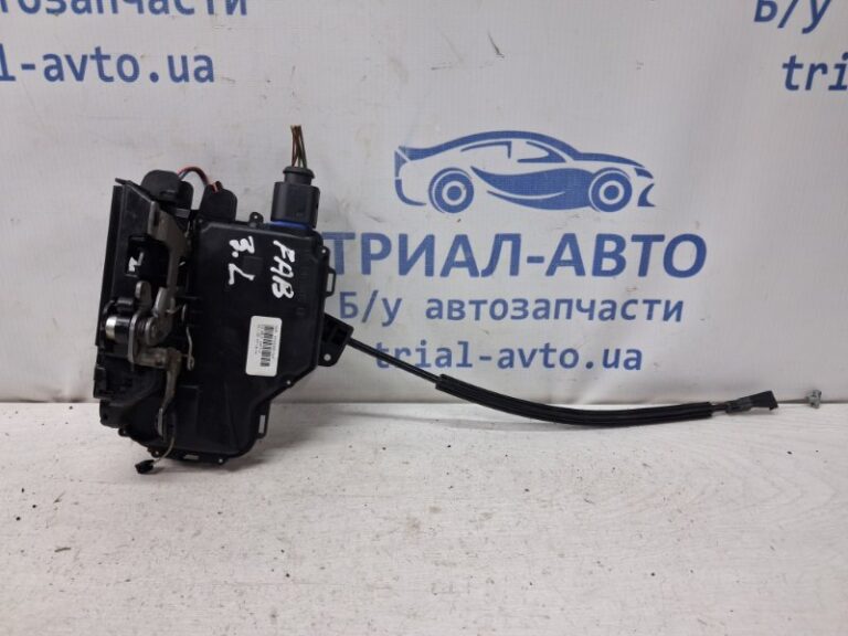 Замок двери задний левый Skoda Fabia 2007-2014 6Y0839015A (Арт. 78943)