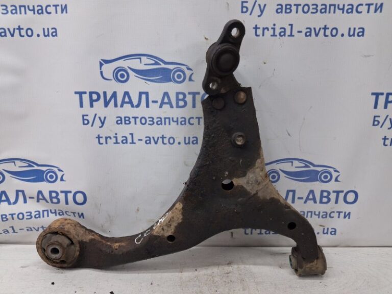 Рычаг правый Kia Ceed 2006-2012 545012H000 (Арт. 78995)