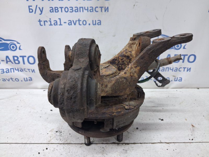 Цапфа задняя левая со ступицей Kia Ceed 2006-2012 527101H000 (Арт. 78996) Цапфа задняя левая со ступицей Kia Ceed 2006-2012 527101H000 (Арт. 78996)