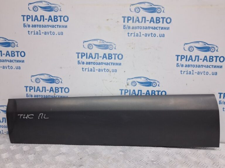 Накладка двери Hyundai Tucson 2004-2009 877212E000 (Арт. 79088)