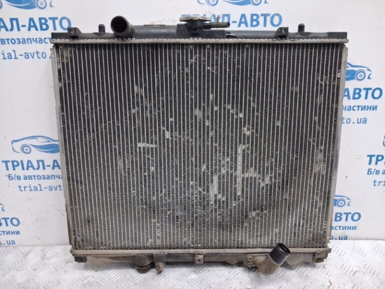 Радиатор основной Mitsubishi Pajero Sport 1996-20008 MR464265 (Арт. 79127)