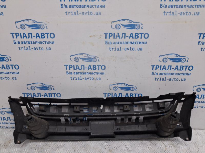 Решетка бампера центральная Ford Kuga 2011-2019 1870314 (Арт. 79157) Решетка бампера центральная Ford Kuga 2011-2019 1870314 (Арт. 79157)
