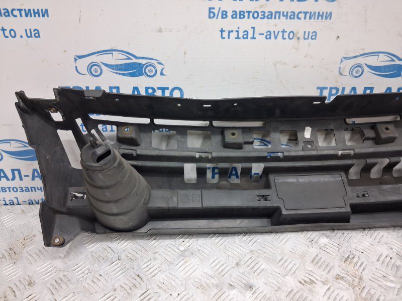 Решетка бампера центральная Ford Kuga 2011-2019 1870314 (Арт. 79157) Решетка бампера центральная Ford Kuga 2011-2019 1870314 (Арт. 79157)