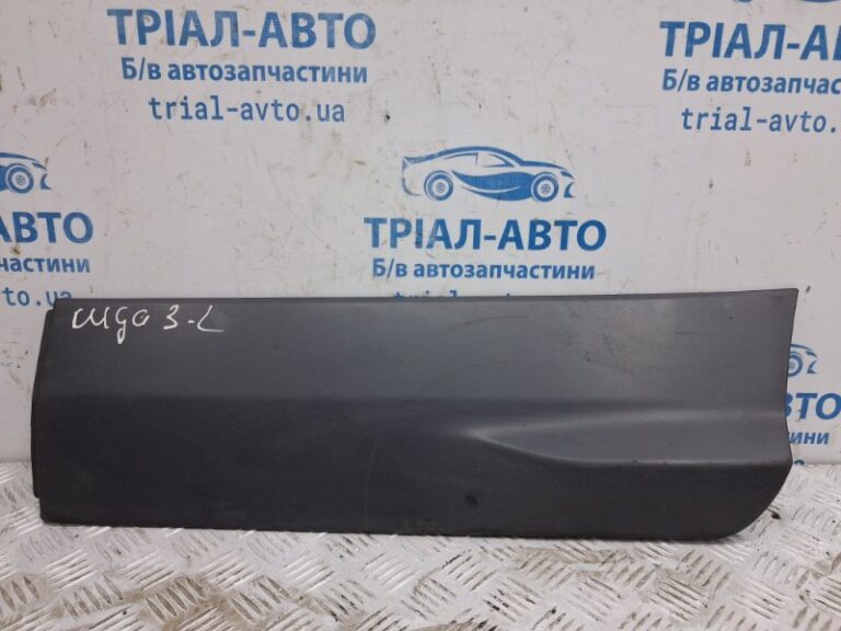 Накладка двери Ford Kuga 2011-2019 2111826 (Арт. 79207)