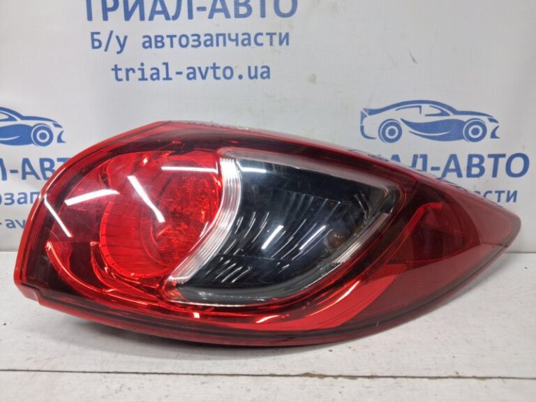Фонарь задний внешний правый Mazda CX 5 2011-2017 KD5451150 (Арт. 79226)