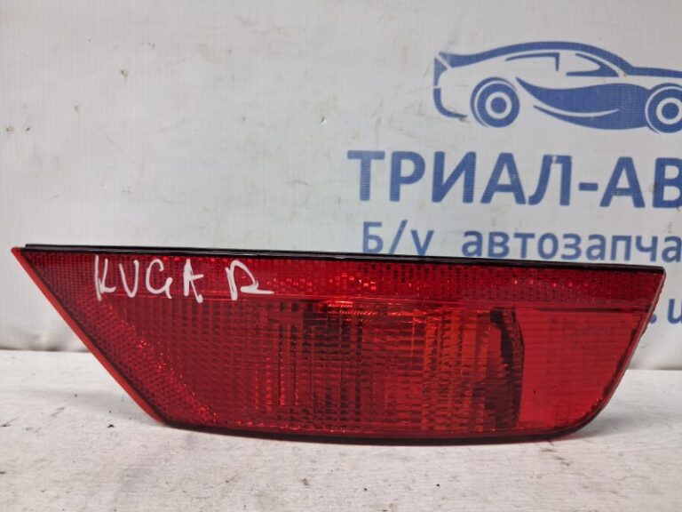 Катафот правый Ford Kuga 2011-2019 2019095 (Арт. 79249)
