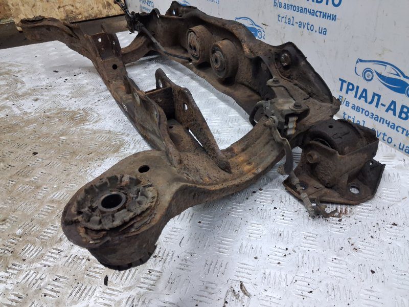 Балка задней подвески Lexus RX 350 2003-2009 5120648040 (Арт. 79362) Балка задней подвески Lexus RX 350 2003-2009 5120648040 (Арт. 79362)