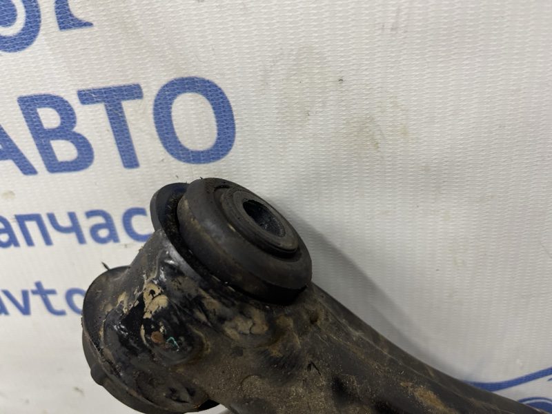 Рычаг передний нижний правый Ford Kuga 2011-2019 CV613A423AAC (Арт. 79364) Рычаг передний нижний правый Ford Kuga 2011-2019 CV613A423AAC (Арт. 79364)