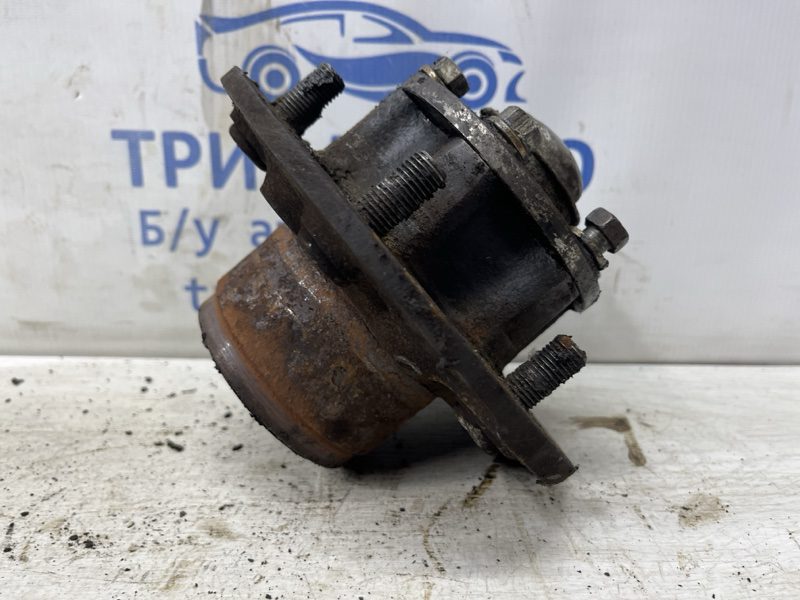 Ступица передняя Mitsubishi Pajero Sport 1996-20008 MB891088 (Арт. 79375) Ступица передняя Mitsubishi Pajero Sport 1996-20008 MB891088 (Арт. 79375)