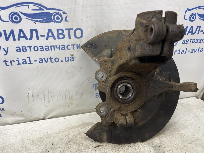 Кулак поворотный правый со ступицей Ford Kuga 2011-2019 1781982 (Арт. 79442) Кулак поворотный правый со ступицей Ford Kuga 2011-2019 1781982 (Арт. 79442)