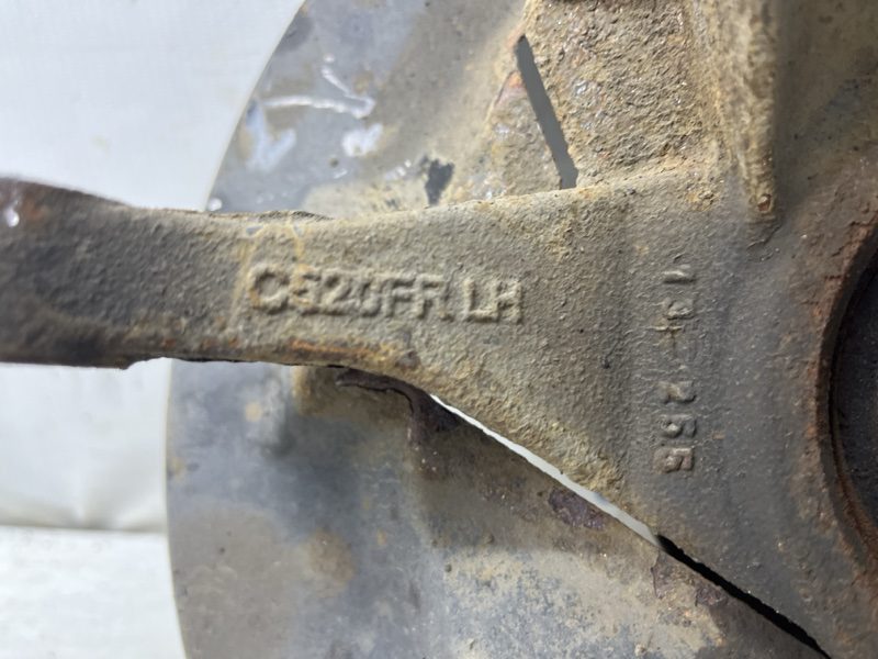 Кулак поворотный левый со ступицей Ford Kuga 2011-2019 1781987 (Арт. 79444) Кулак поворотный левый со ступицей Ford Kuga 2011-2019 1781987 (Арт. 79444)