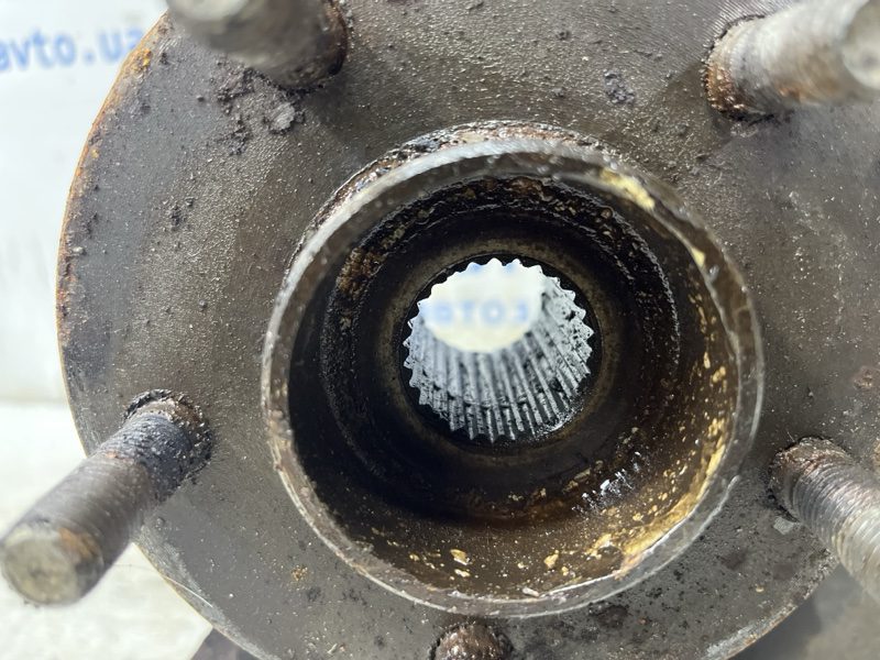 Кулак поворотный левый со ступицей Ford Kuga 2011-2019 1781987 (Арт. 79444) Кулак поворотный левый со ступицей Ford Kuga 2011-2019 1781987 (Арт. 79444)