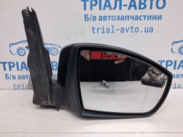 Зеркало правое Ford Kuga 2011-2019 2326072 (Арт. 79450)
