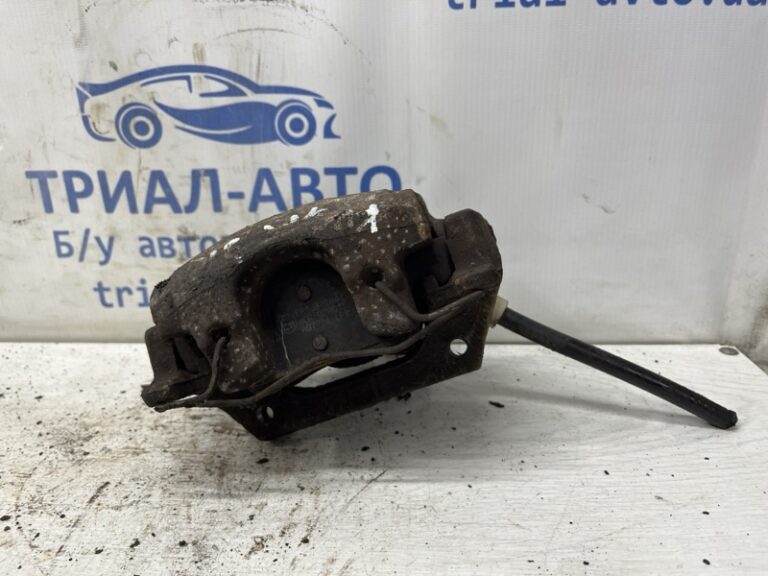 Суппорт задний правый Ford Kuga 2011-2019 2210213 (Арт. 79478)