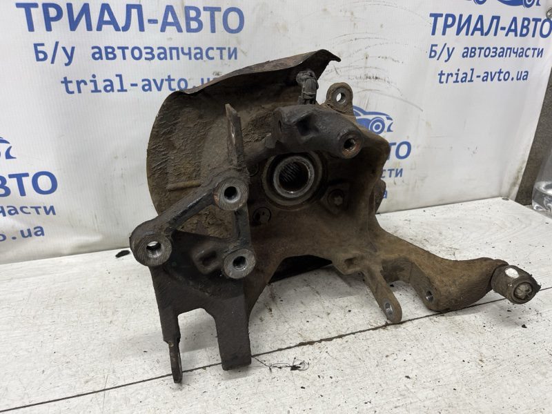 Цапфа задняя правая со ступицей Ford Kuga 2011-2019 2071957 (Арт. 79488) Цапфа задняя правая со ступицей Ford Kuga 2011-2019 2071957 (Арт. 79488)