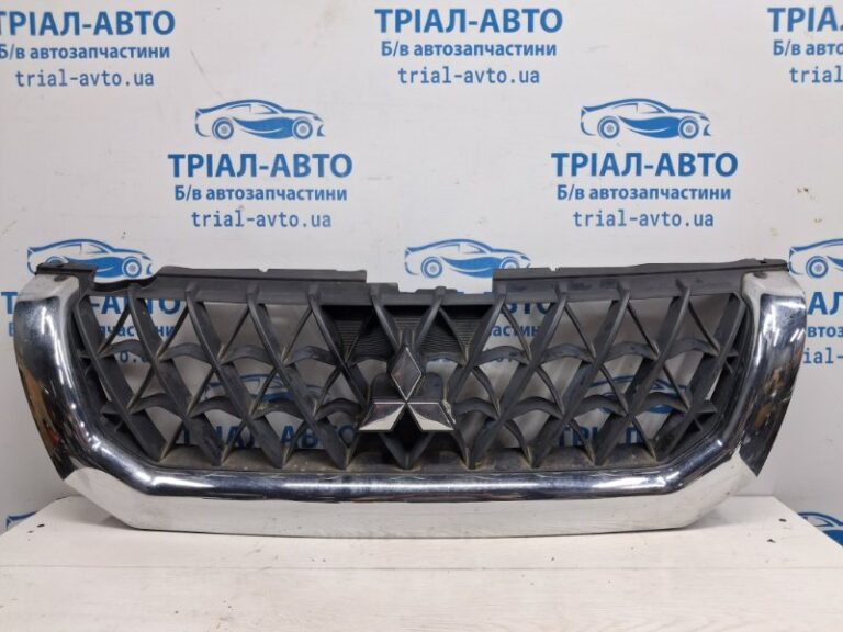Решетка радиатора Mitsubishi Pajero Sport 1996-20008 MR607481 (Арт. 79559)