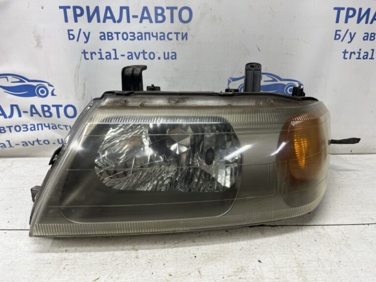 Фара левая Mitsubishi Pajero Sport 1996-20008  (Арт. 79574)