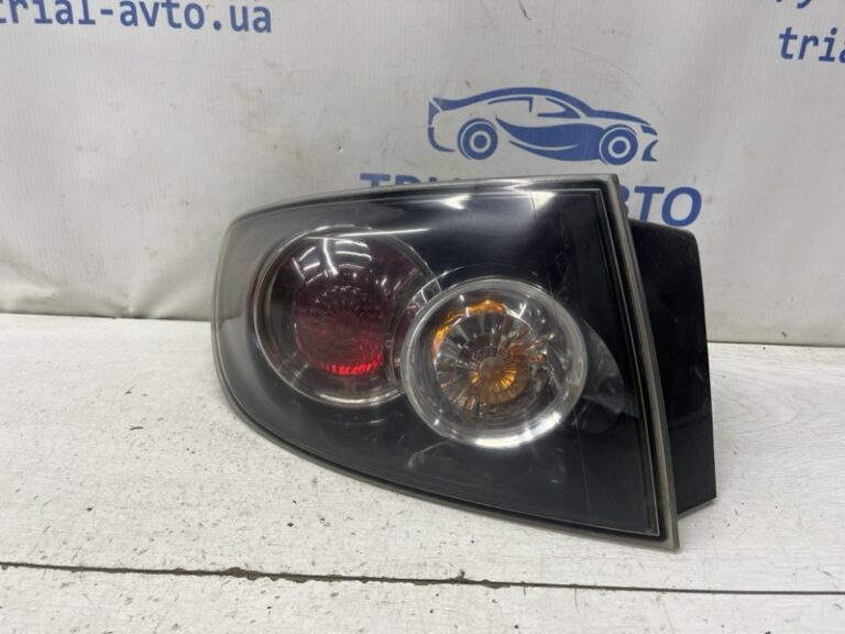 Фонарь задний внешний левый Mazda 3 2003-2009  (Арт. 79610)