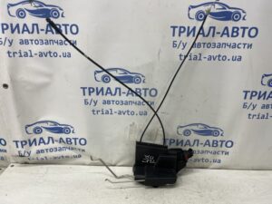 Замок двери передний правый Hyundai Tucson 2004-2009 813202E010 (Арт. 79622)