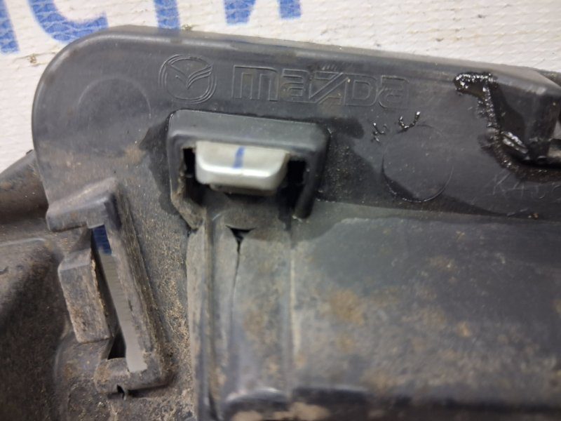 Решетка переднего бампера правая Mazda 3 2003-2009 (Арт. 79683) Решетка переднего бампера правая Mazda 3 2003-2009 (Арт. 79683)