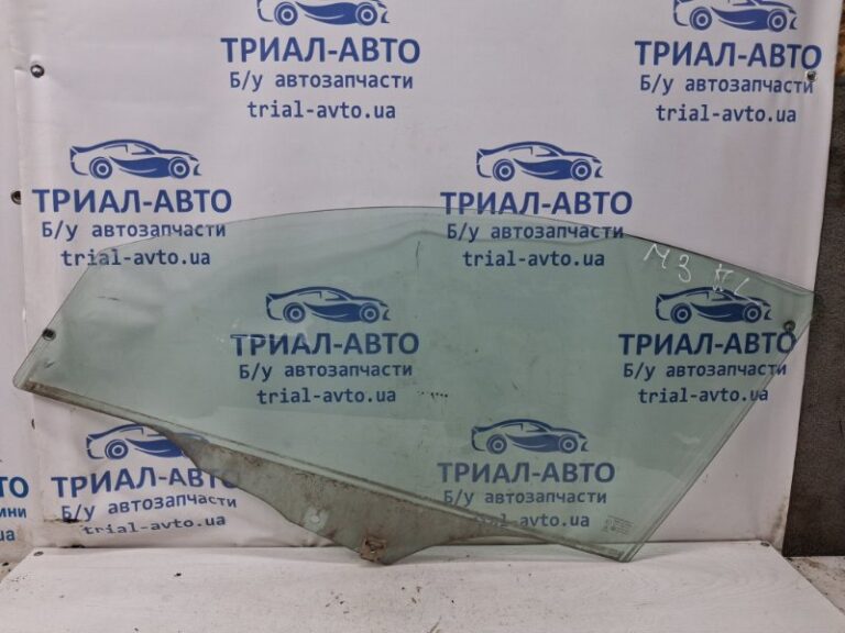 Стекло двери переднее левое Mazda 3 2003-2009  (Арт. 79698)