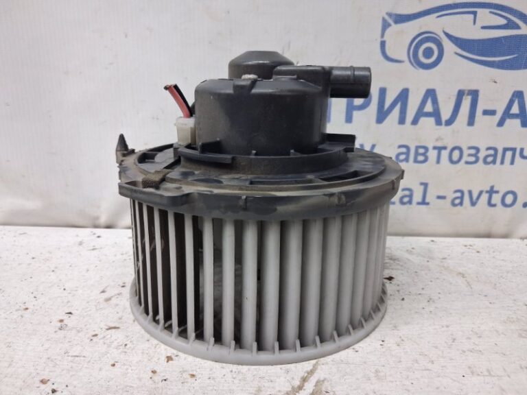 Моторчик печки Mazda 3 2003-2009  (Арт. 79712)