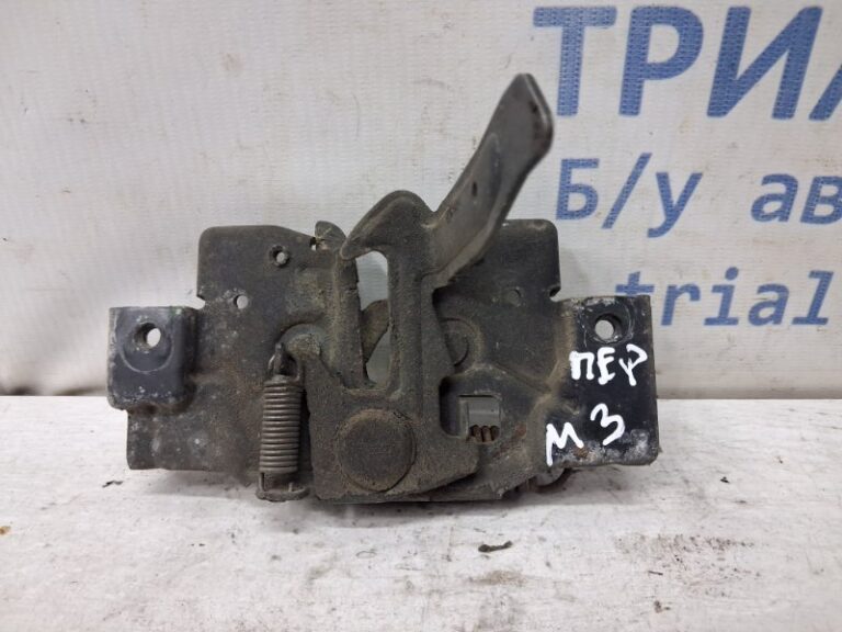 Замок капота Mazda 3 2003-2009  (Арт. 79715)