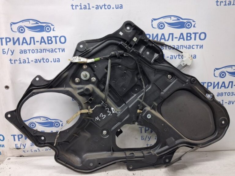 Стеклоподъемник задний правый (ручной) Mazda 3 2003-2009  (Арт. 79721)